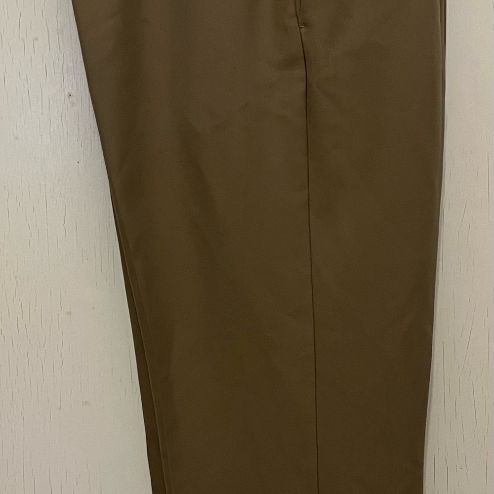 Haggar Men's Khaki Straight-Leg Chinos - Brown